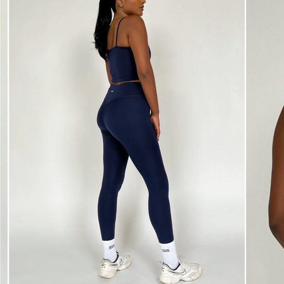 437 Set - Picture 3 of 7